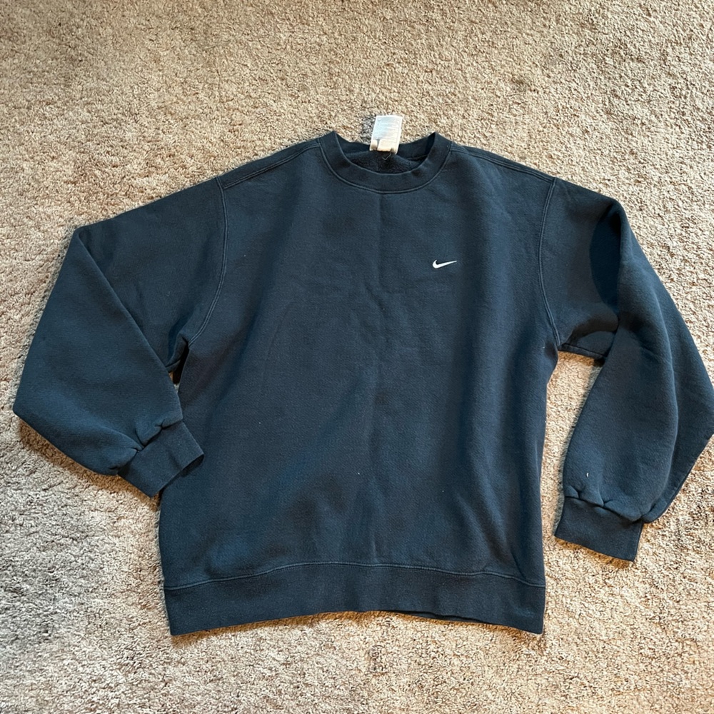 Vintage Nike Silver Tag Black Crewneck